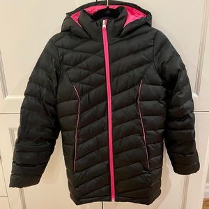Spyder Girls black winter coat with bright pink trim and lining. Size 10/12